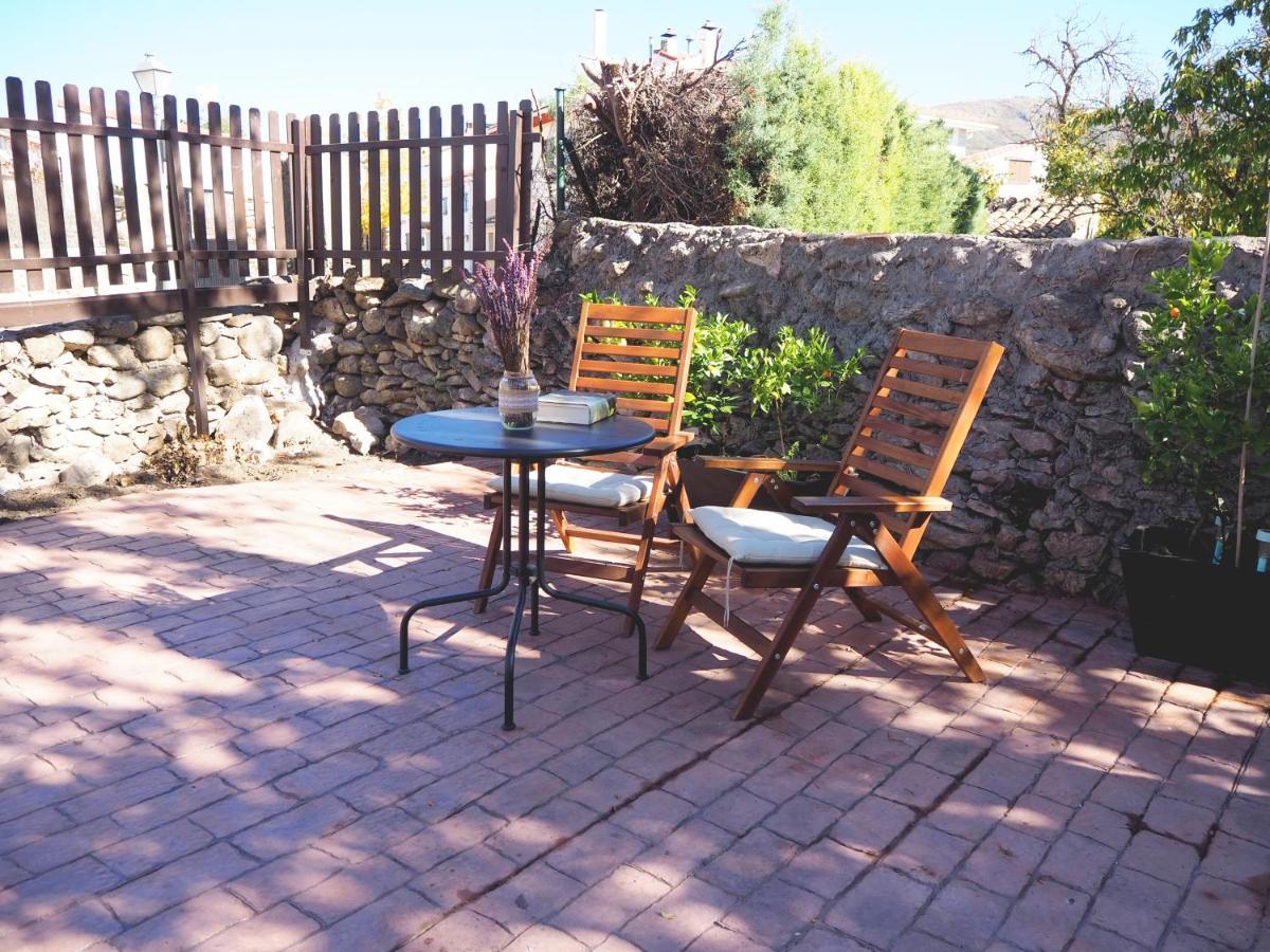 La Casa De Abuelos Valentin Apartment Pinilla del Valle
